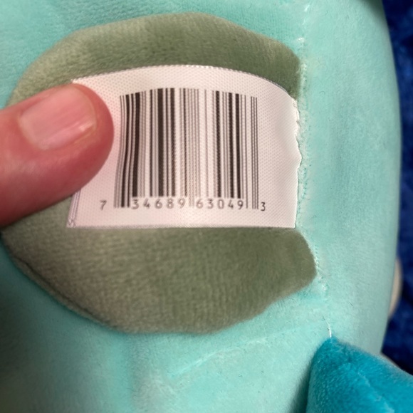 Olga the octopus squishmallow - Picture 3 of 3